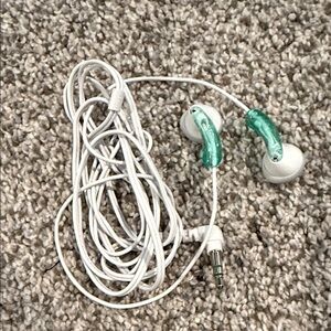 White and Green Wired Earbuds